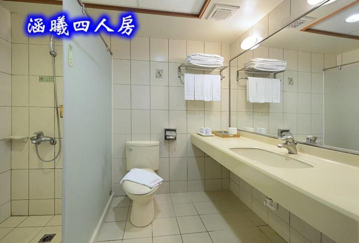 Sun Moon Lake Teachers' Hostel หยูฉี ภายนอก รูปภาพ