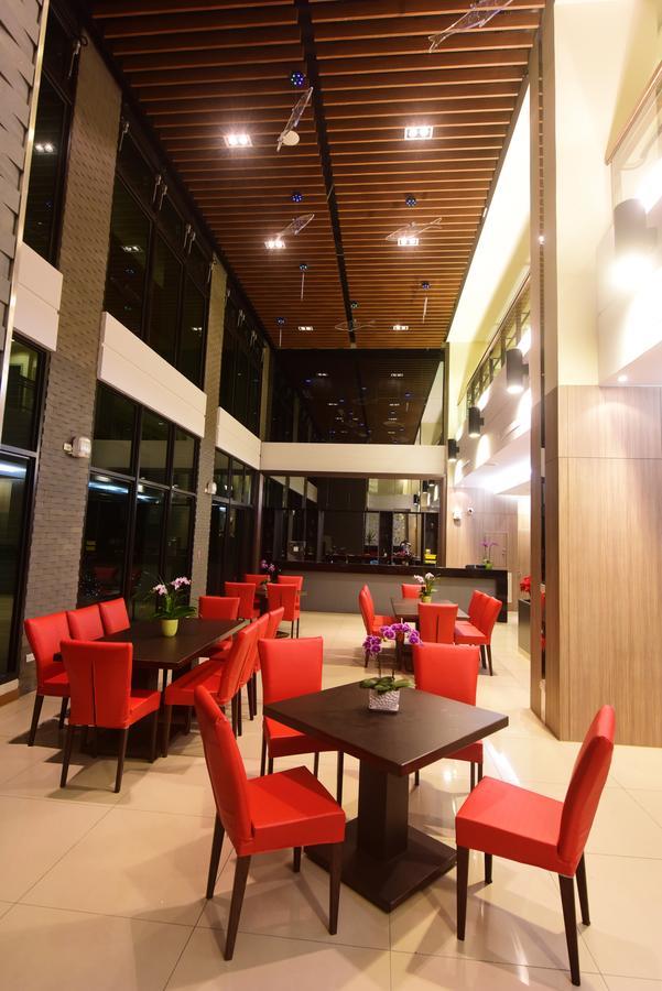 Sun Moon Lake Teachers' Hostel หยูฉี ภายนอก รูปภาพ